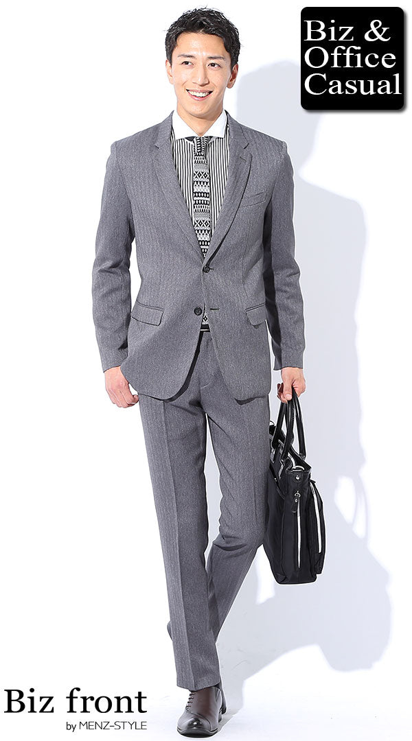スーツ・ネクタイのストライプシャツコーデ例
