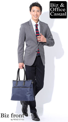 ボタンダウンシャツとジャケットのコーディネート