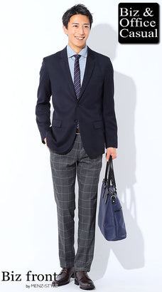 春のビジネスカジュアルのコーデ例