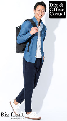 インディゴデニムシャツ×白カットソー×ネイビー麻アンクルパンツ