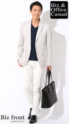 ベージュジャケットの40代メンズコーデ例