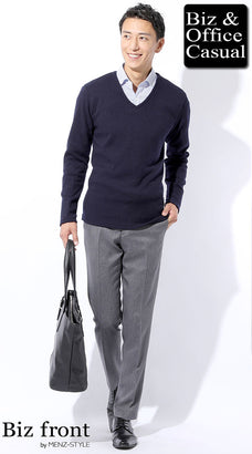 シャツとニットセーターのコーデ例