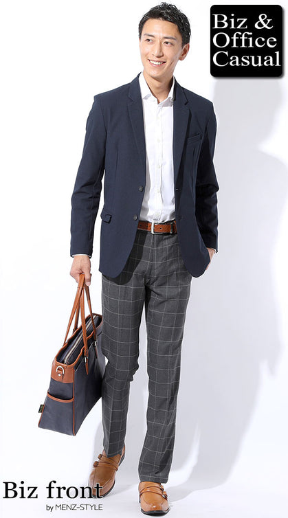 ビジネスカジュアル　ネイビージャケット　ブラウンベルト　グレーチェックパンツ　メンズコーデ