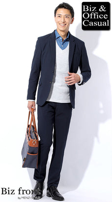 シャツとニットセーターのコーデ例