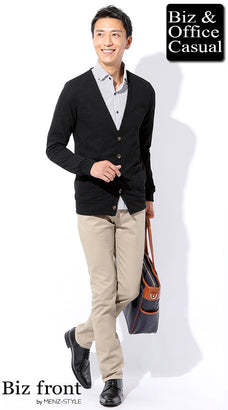 シャツとニットセーターのコーデ例