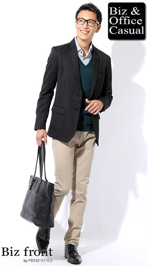 秋のビジネスカジュアルコーデ例