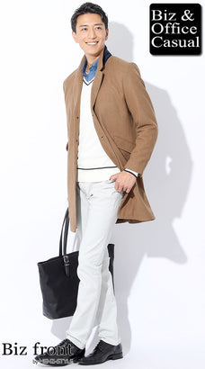 コートとデニムシャツのコーデ例