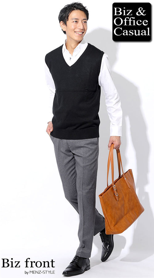 メンズにおすすめの黒ニットコーデ