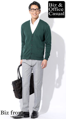 千鳥格子チェックパンツに合うニットセーター・カーディガンのコーデ例