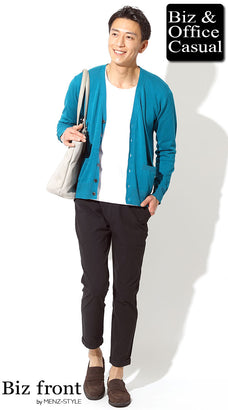 夏のオフィスカジュアルコーデ例