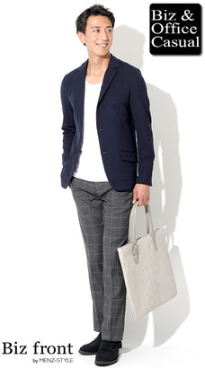 チェック柄スラックスのコーデ例