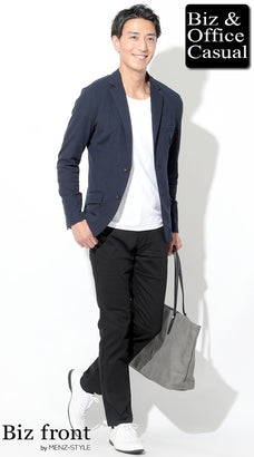 30代ネイビージャケットコーディネート