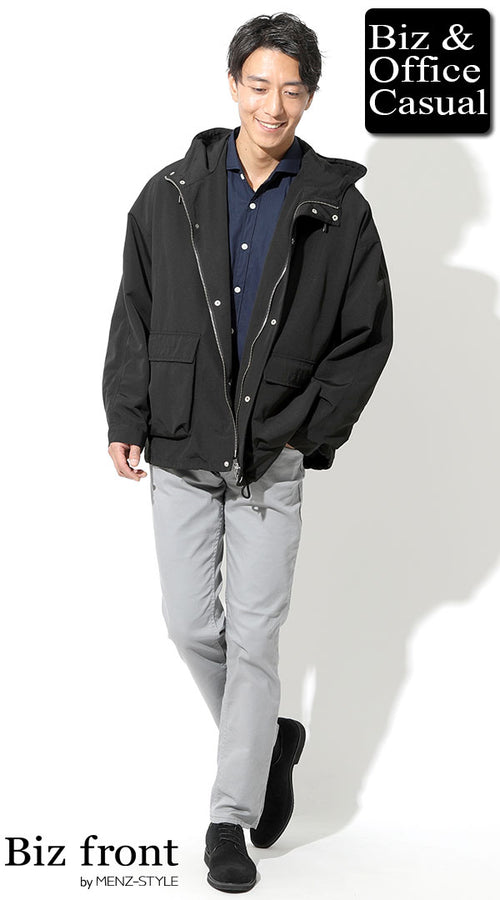 メンズのおしゃれな冬パーカーコーデ