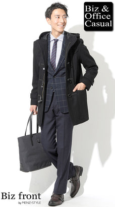 ネイビースラックスのコーデ例