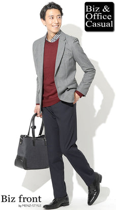 丸首ニットとシャツの冬コーディネート例