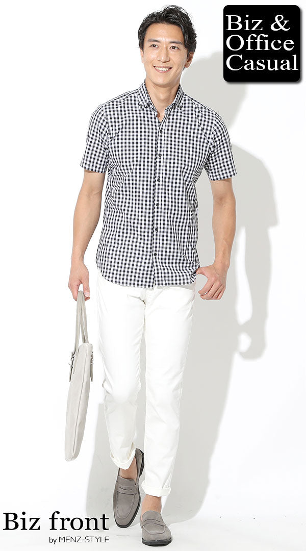 半袖ギンガムチェックシャツ×白ロングパンツ　ロールアップスタイル　biz20ss_2457