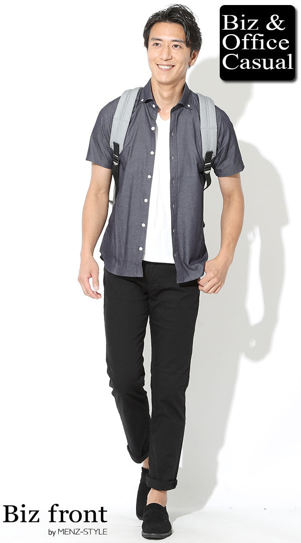 30代メンズの6月におすすめの通勤カジュアルコーデ｜半袖シャツ×白T×黒パンツで涼しげな夏の服装例