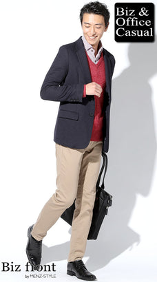 ジャケット×Tシャツ・カットソー×チノパンのコーデ例