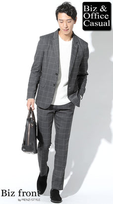 グレージャケットとジーンズ、ジーパンのコーディネート例