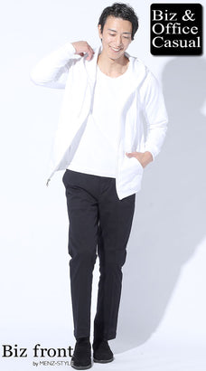 スラックスとtシャツのメンズコーデ例