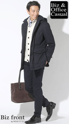 冬のネイビーパンツコーデ例