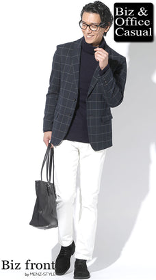 ネイビー×ホワイトの品格ある2トーンコーデ