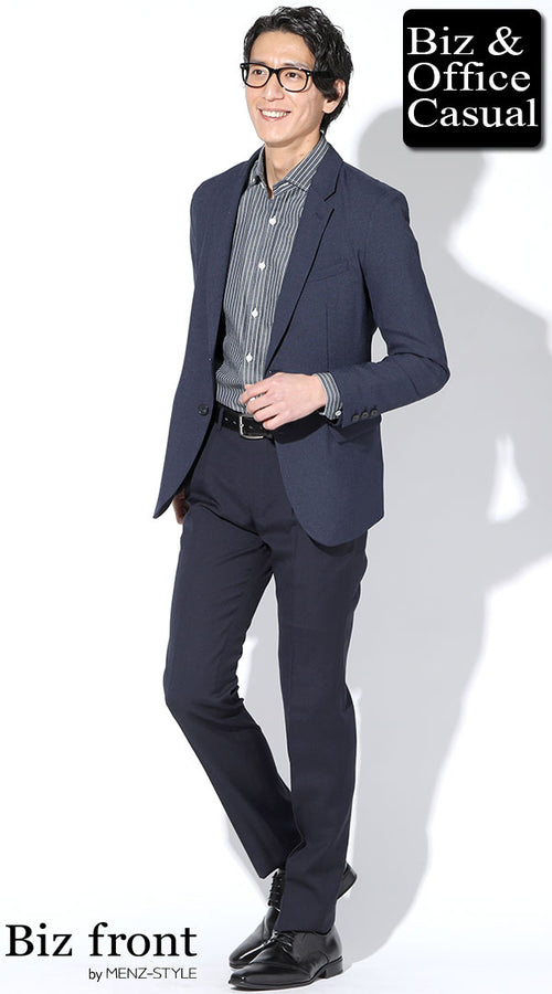 ストライプシャツとネイビージャケットのセットアップでつくる春のビジネスカジュアルコーデ