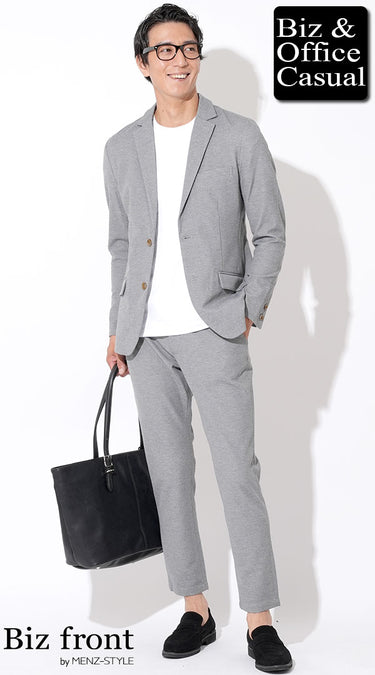 グレーセットアップスタイルが決まる！自然とカッコよく見えるグレーセットアップ×インナーコーデ例