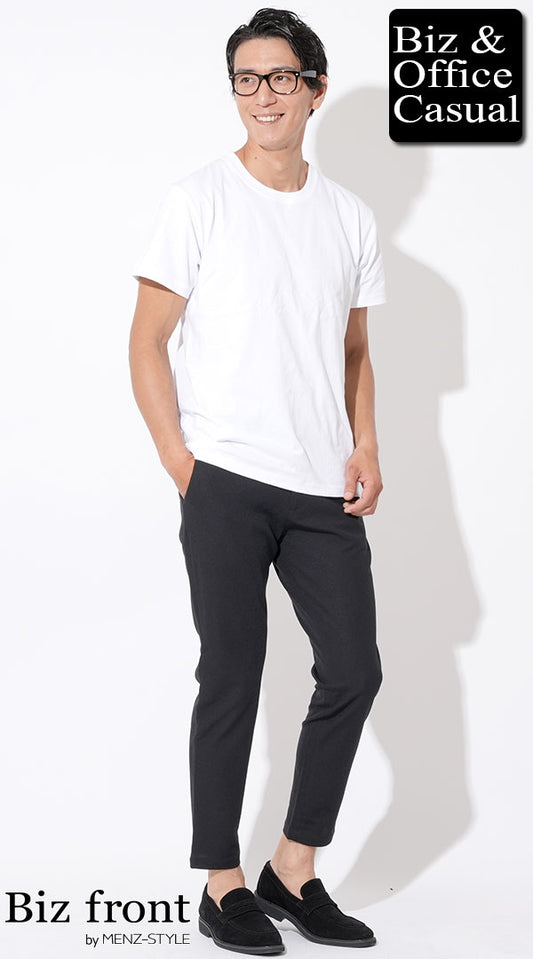 白丸首半袖Tシャツ×黒セットアップパンツ　biz22ss_3651