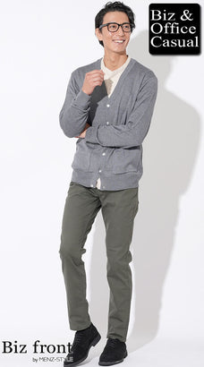 60代男性に似合うチノパンのコーディネート例