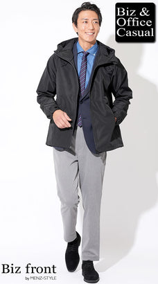 パーカー×ワイシャツのコーデ例