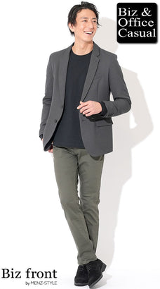 黒Tシャツコーデ例