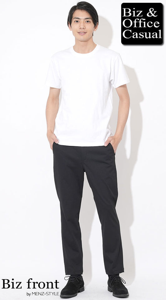 【20代】半袖白Tシャツ×黒テーパードスラックスチノパン　biz22aw_6484
