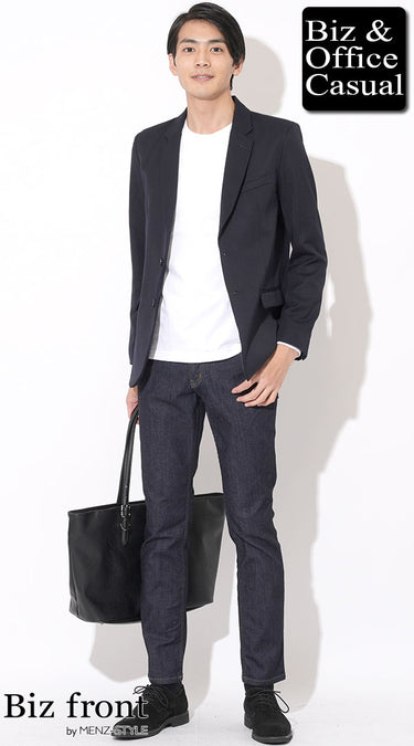 ネイビージャケット✕デニムパンツコーデ例