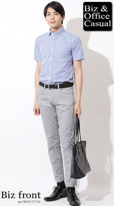 20代の真夏のオフィスカジュアルコーディネート