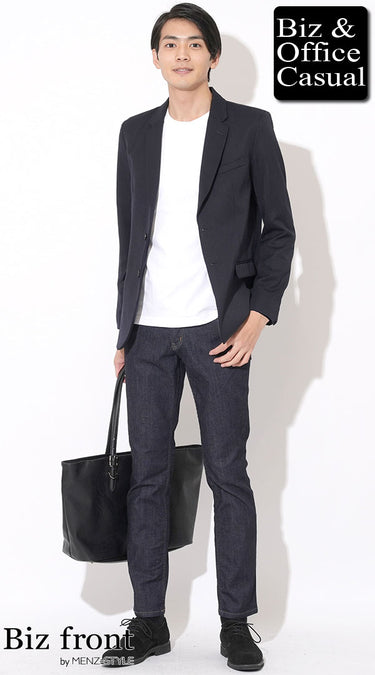 30代の男性らしい魅力を高めるジャケット×ジーンズコーデ