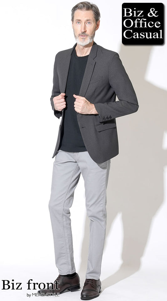 【60代】チャコールグレーテーラードジャケット×黒半袖Tシャツ×グレーパンツ　biz23ss1680