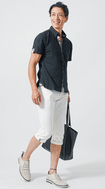 半袖ポロシャツで軽快に格上げする夏白スキニー