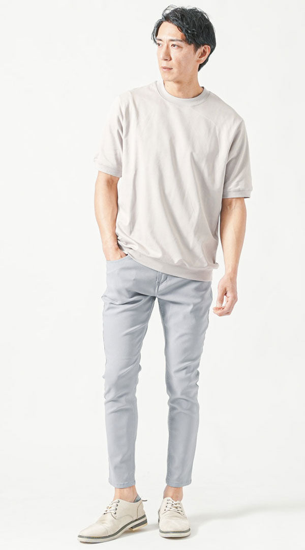 グレージュ半袖クルーネックTシャツ　グレースキニーテーパードアンクルチノパンツ　グレーシューズ　snp_pr0118