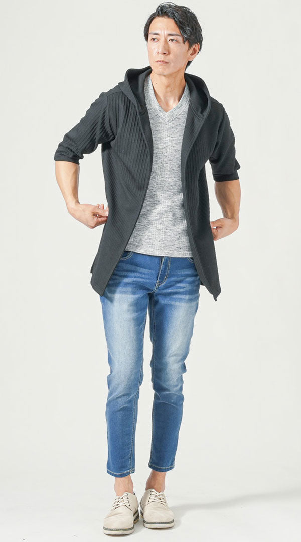 黒セミロングフーディガン　グレー半袖VネックTシャツ　ブルースキニーアンクルデニムパンツ　グレーシューズ　snp_ps0845