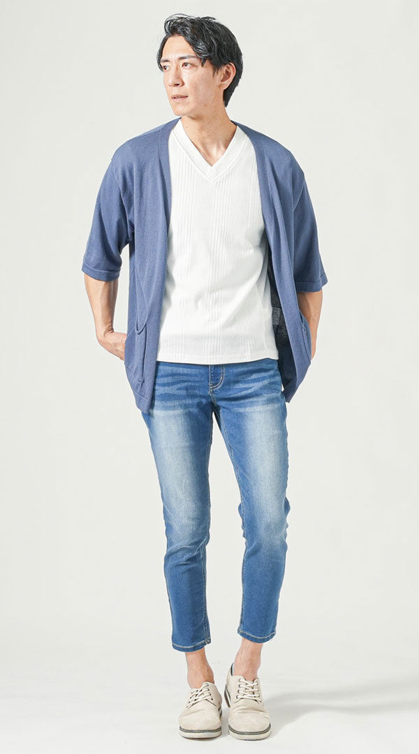 冷感カーディガンとVネックTで清潔感を演出した6月中旬向け50代男性コーディネート