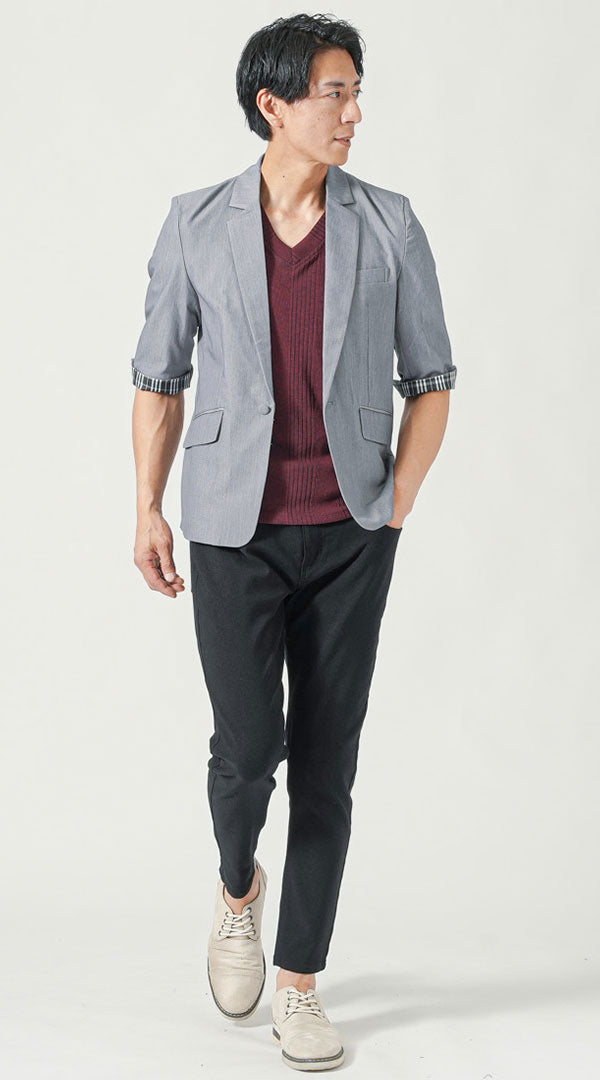 グレー五分袖テーラードジャケット　ワイン半袖VネックTシャツ　黒スキニーテーパードアンクルチノパンツ　グレーシューズ　snp_pu0948