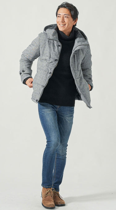 インナーに黒を使った50代男性におすすめのちょいワルファッションコーディネート例