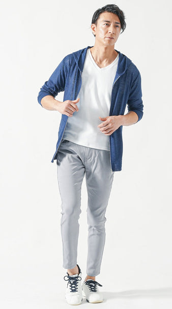 メンズにおすすめの透けない白tシャツを来た夏コーデ