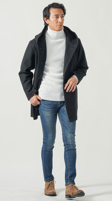 忘年会の服装に合うジャケット×白タートルネックニットコーデ