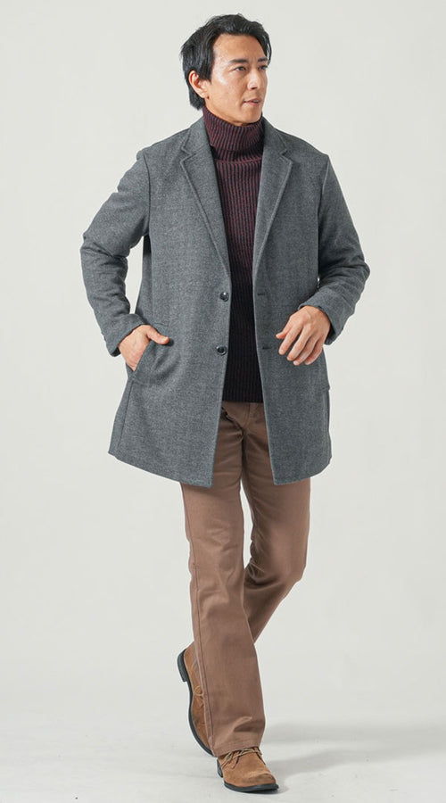 ワインカラーが映える！知的さとやわらかさを両立したスタイル