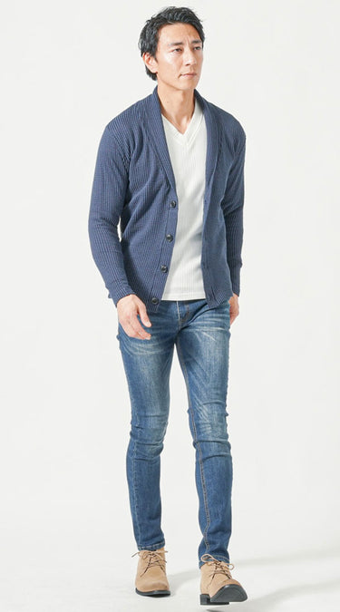 ネイビー×インディゴデニムパンツの実際のコーデ例