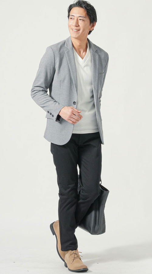 メンズにおすすめのサイドジップブーツと細身パンツを使った春秋のビジカジコーデ