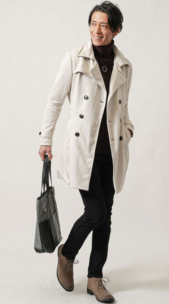 40代メンズにおすすめのベージュコートと黒パンツの秋の装い