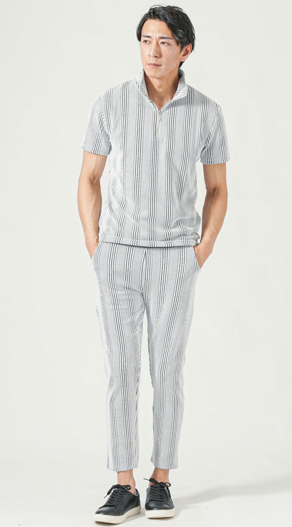 白セットアップ　白半袖ポロシャツ　白アンクルパンツ　黒スニーカー　snp_ps0613